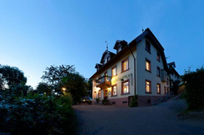 Отель Grüner Baum Merzhausen  Фра́йбург-В-Бра́йсгау
